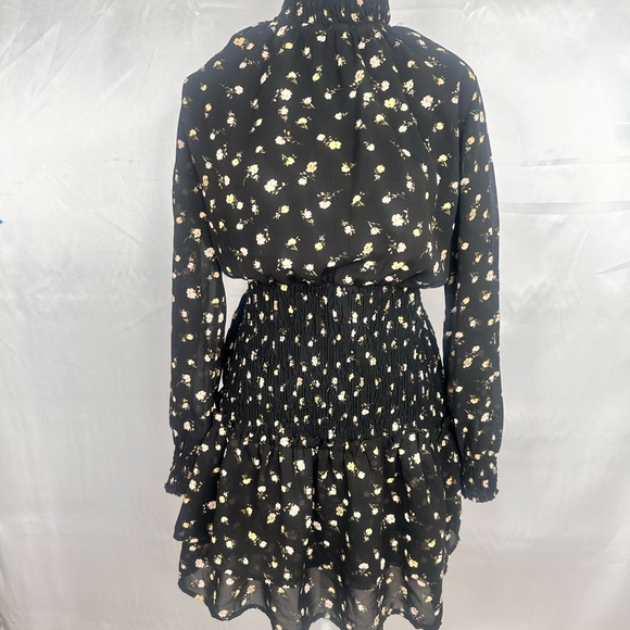 Speed Control Black Floral Dress with gathered waist and high neckline size XL - Picture 6 of 13